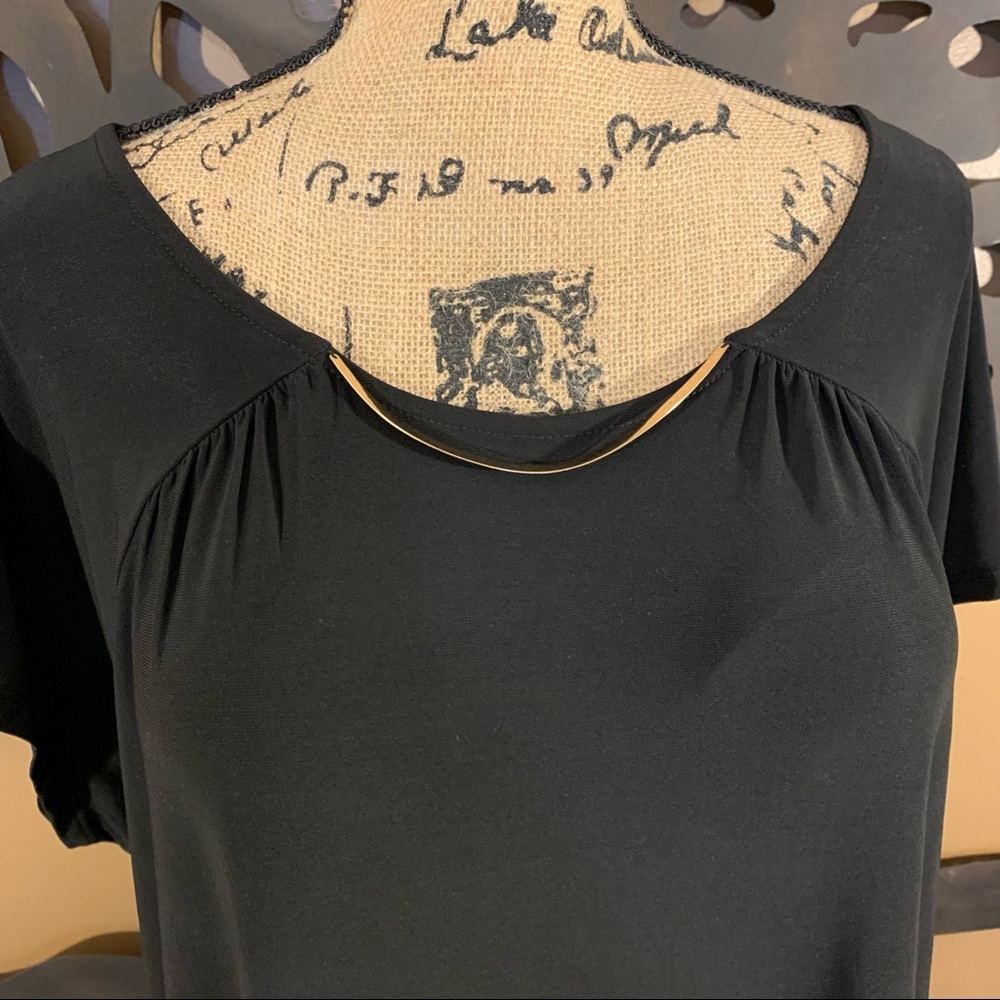 AUW Ruched Blouse - Picture 4 of 10